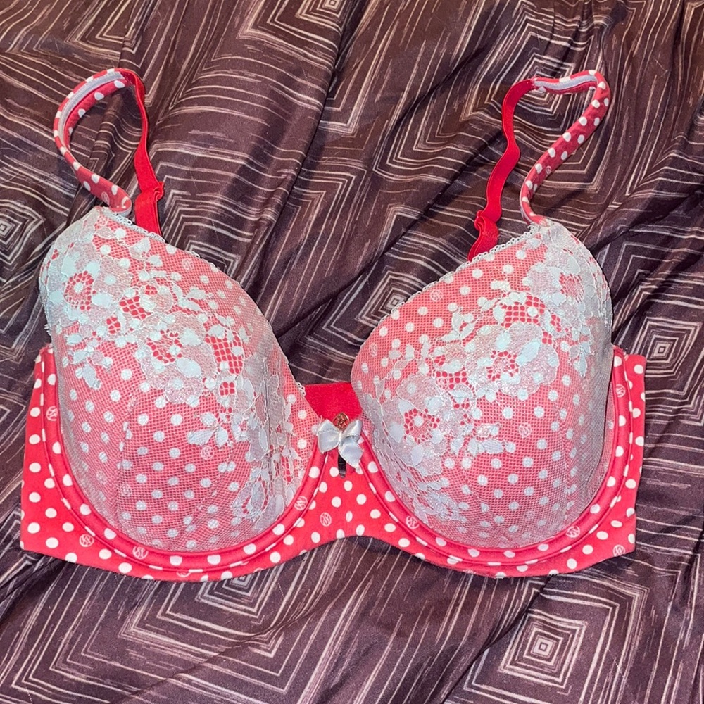 Victoria’s Secret Bra